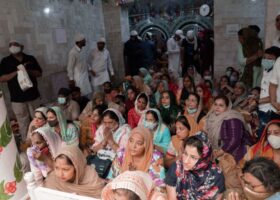 ਝੰਡੀ ਰਸਮ ਜੀ (181 ਵਿੱਚੋਂ 384)