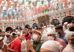 ਝੰਡੀ ਰਸਮ ਜੀ (260 ਵਿੱਚੋਂ 384)