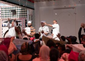 ਝੰਡੀ ਰਸਮ ਜੀ (379 ਵਿੱਚੋਂ 384)